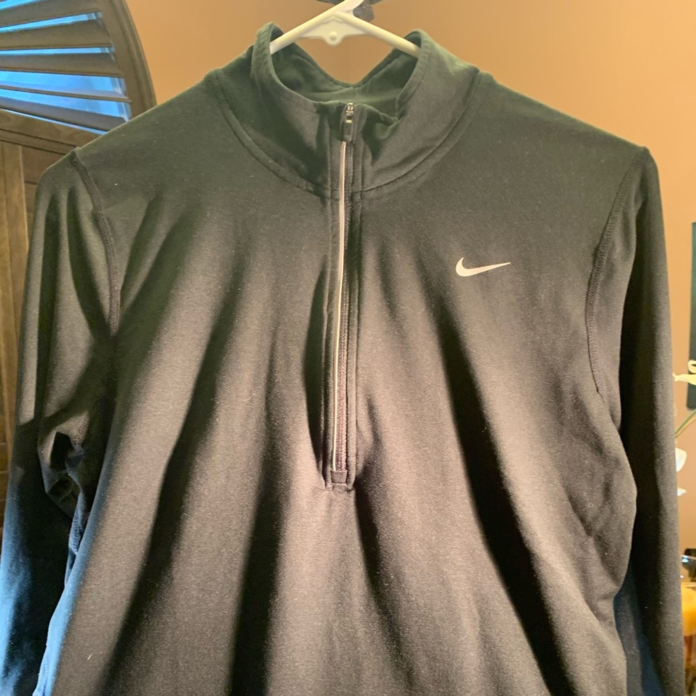 Nike Women’s Black 3/4 zip up pull over jacket